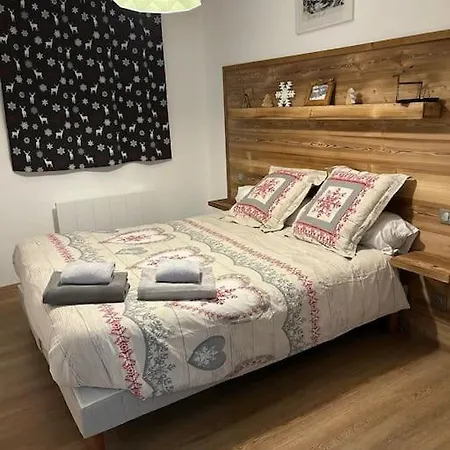 Joli 12 Personnes, Jacuzzi, Terrasse, Babyfoot Шале Bolquere