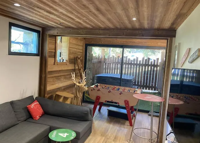 Joli 12 Personnes, Jacuzzi, Terrasse, Babyfoot Шале Bolquere